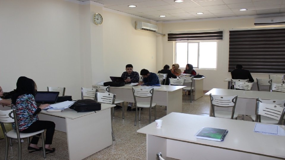 
                                college library
                            